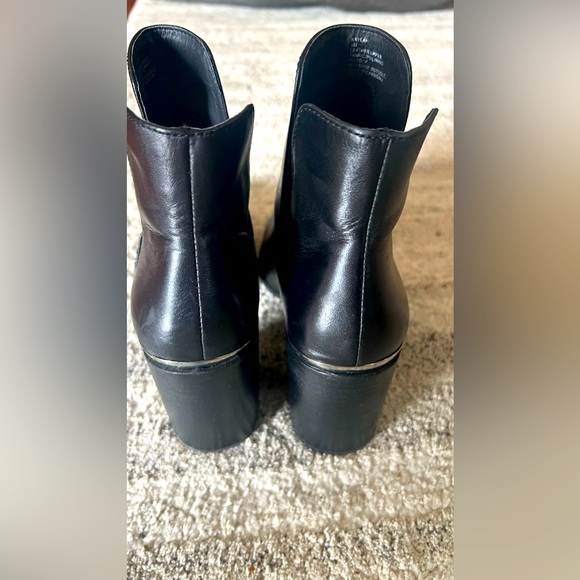 Steve Madden Black Leather Boots Kaylah Booties Anckle with 3 1/2” hills size 8M - Picture 4 of 10